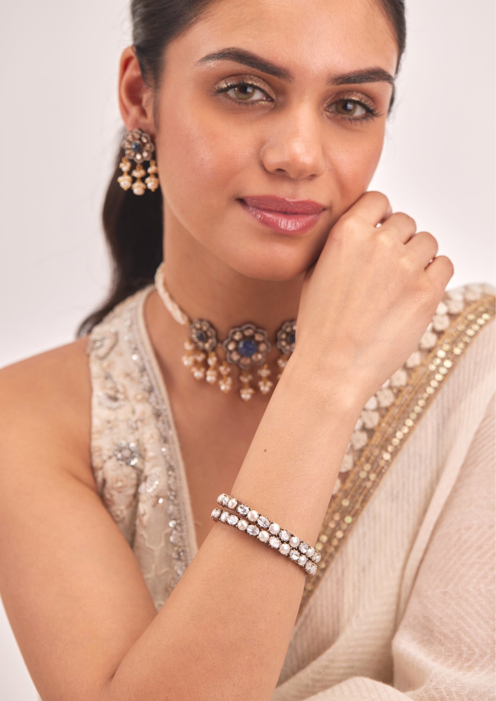 925 Silver Bagiya Pearl Antique Victorian Bangle Set - Amrrutam