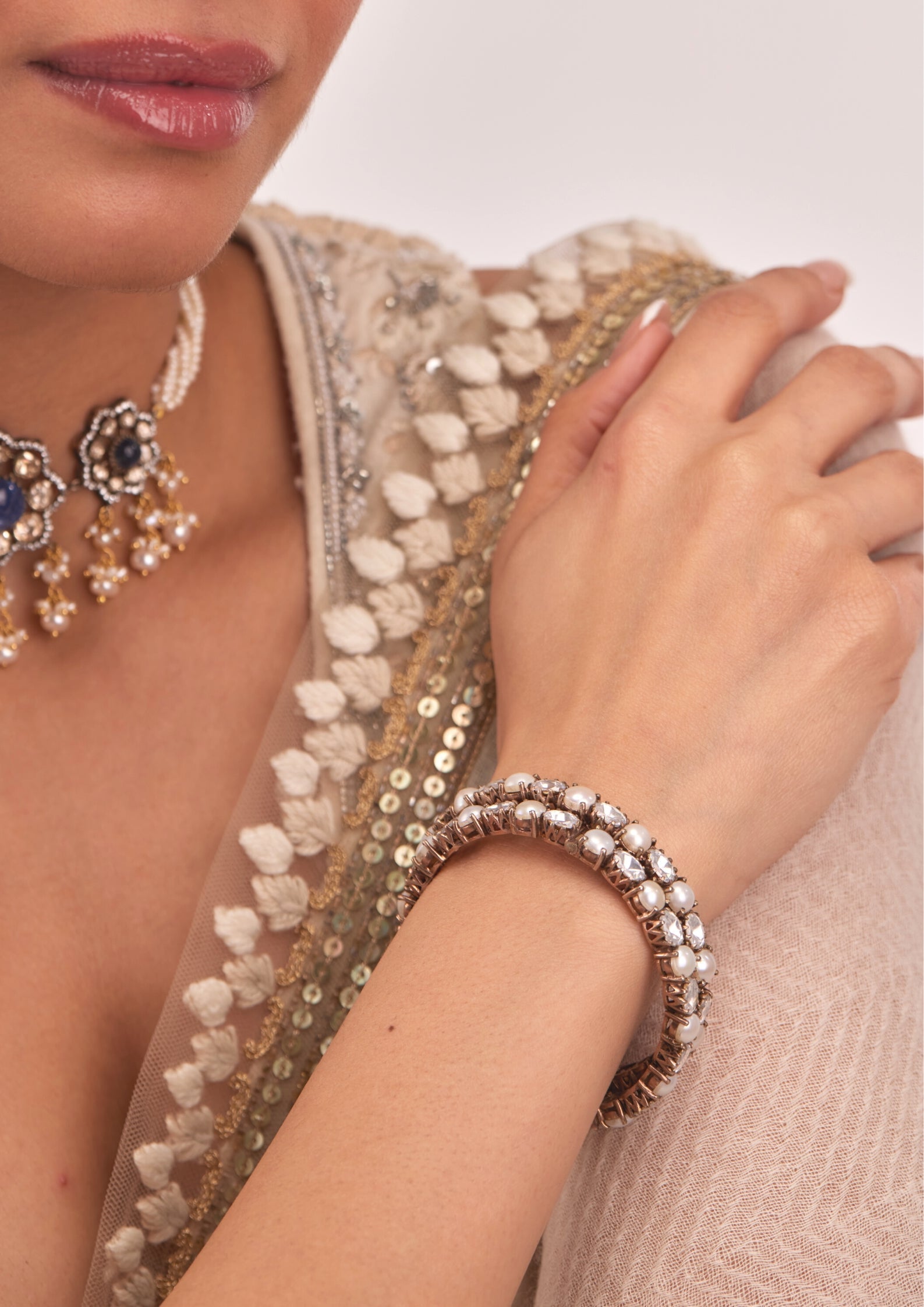 925 Silver Bagiya Pearl Antique Victorian Bangle Set - Amrrutam