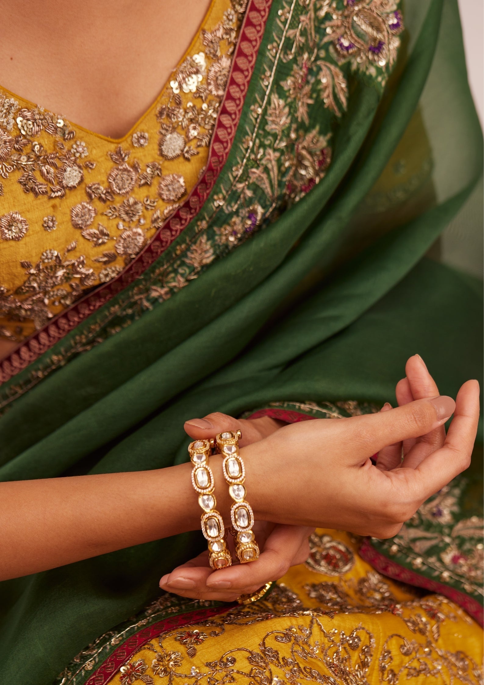 925 Silver Ragiyasa Polki Bangle Set - Amrrutam