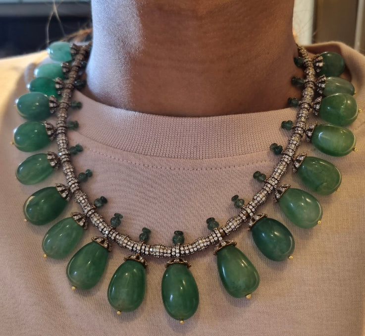925 Silver Vintage Emerald Tumble Necklace - Amrrutam