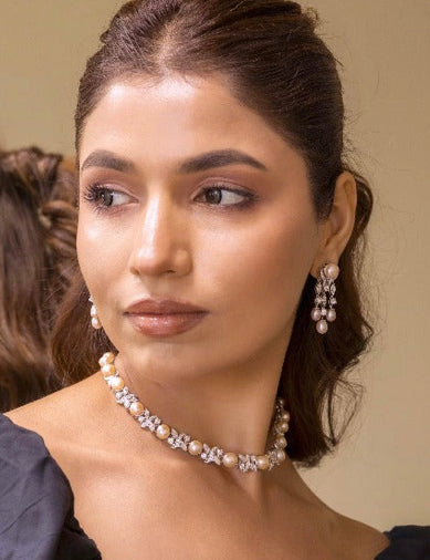925 Silver Diamond Pearl Necklace Set - Amrrutam