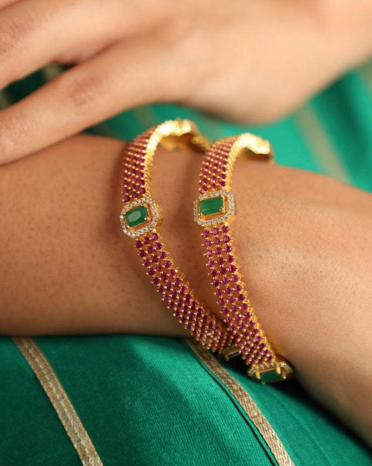 925 Silver Bavara Ruby Emerald Bangle - Amrrutam
