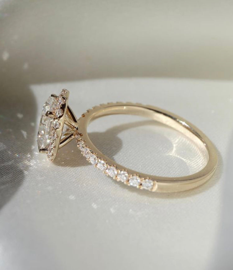14K Gold Dylia CVD Diamond Ring - Amrrutam
