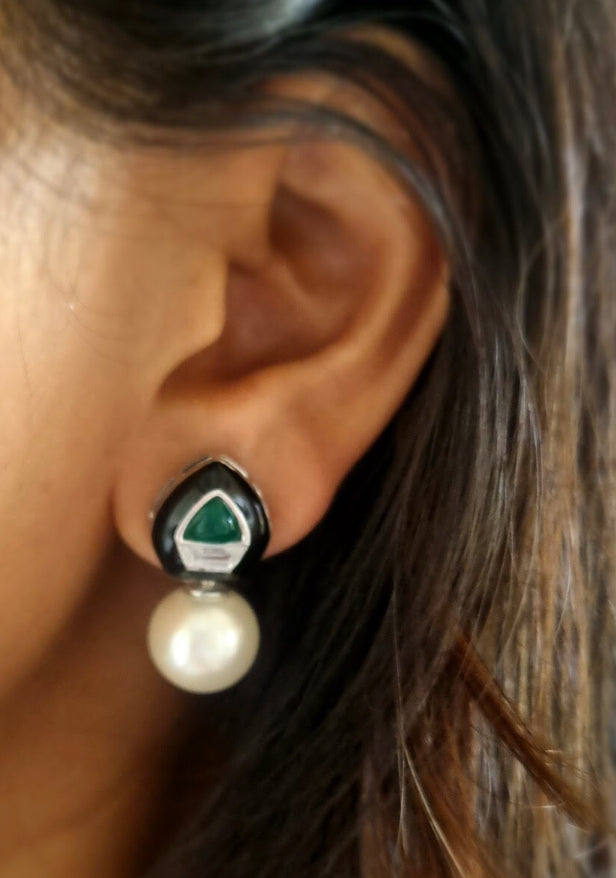925 Silver Enamel Emerald Pearl Drop Earrings - Amrrutam