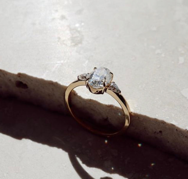 14K Gold Evary CVD Diamond Ring - Amrrutam