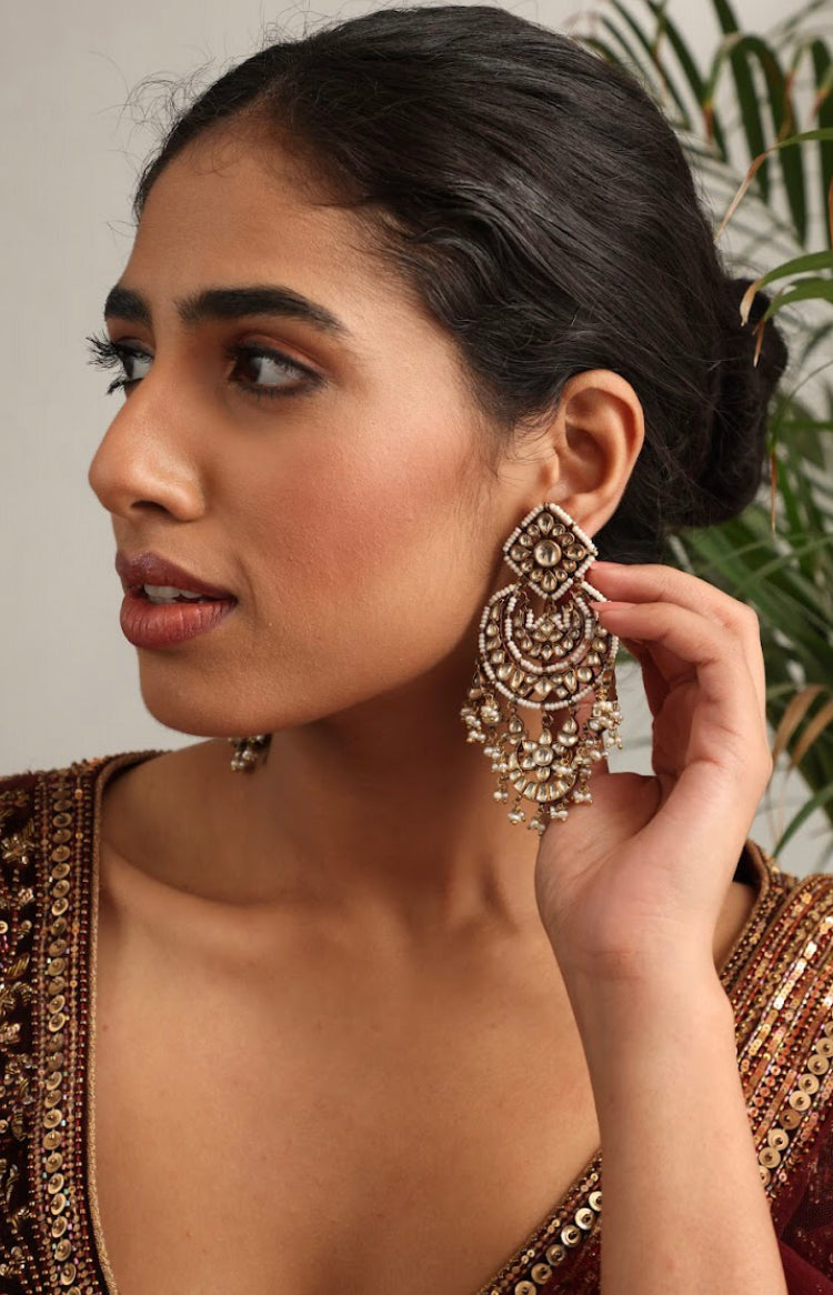 925 Silver Bavara Saundh Chandbali Earring - Amrrutam