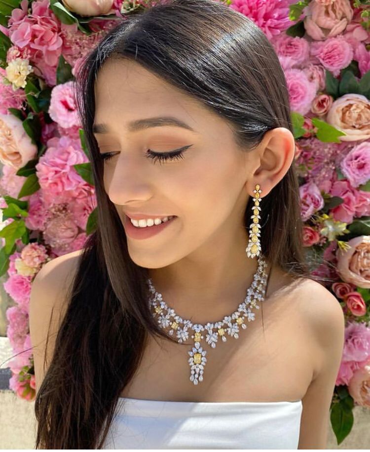 925 Silver Cocktail Necklace - Amrrutam