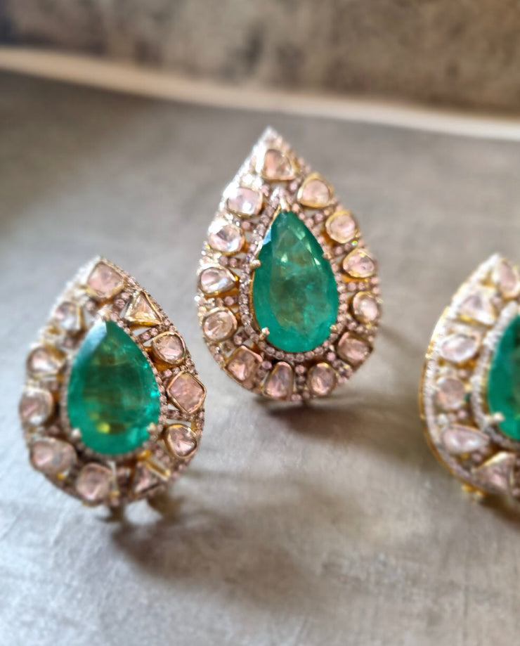 925 Silver Pearl Emerald Polki Stud Earring - Amrrutam
