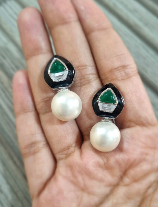 925 Silver Enamel Emerald Pearl Drop Earrings - Amrrutam