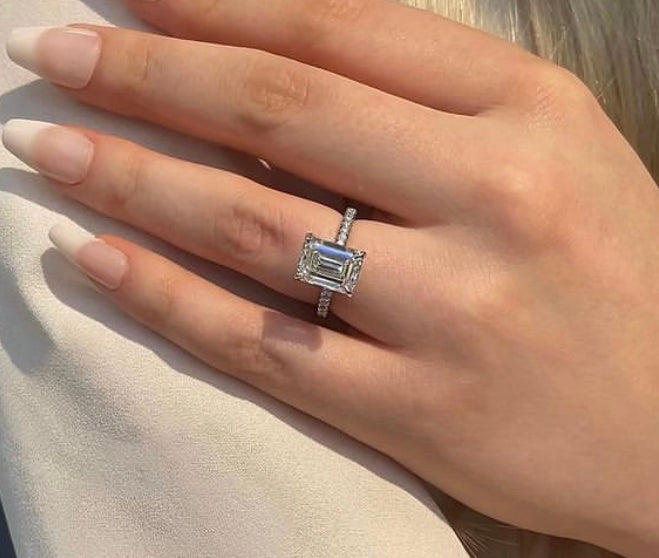 14K Gold Amoris CVD Diamond Ring - Amrrutam