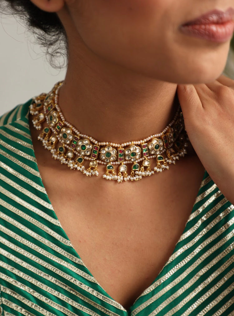 925 Silver Floral Nivaya Choker Necklace - Amrrutam