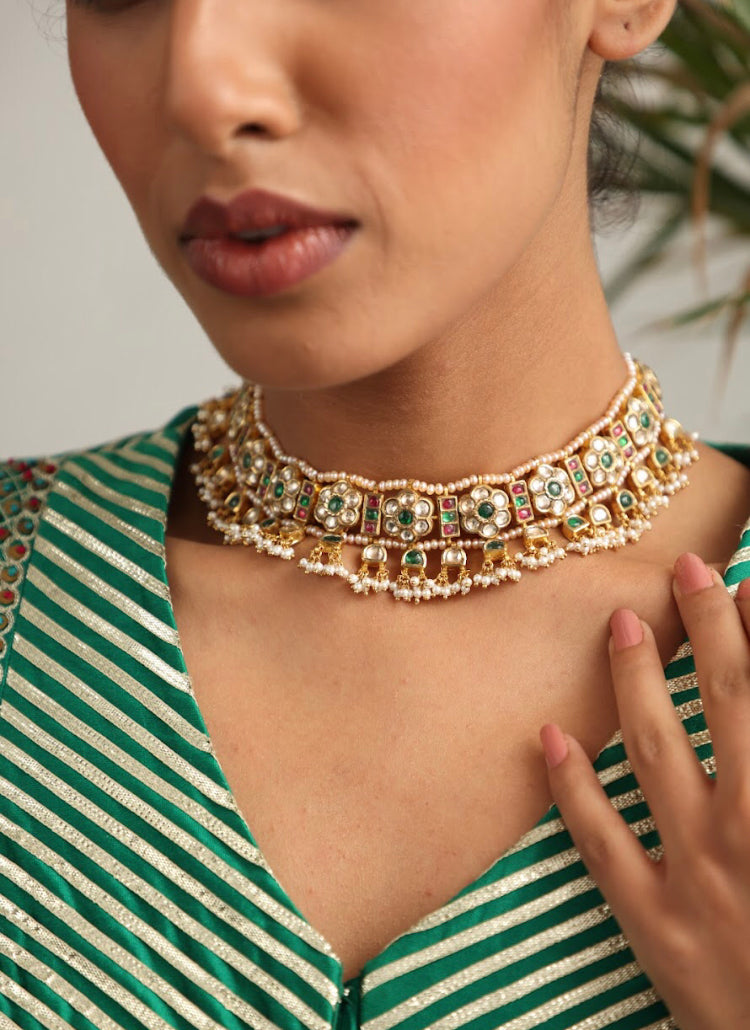 925 Silver Floral Nivaya Choker Necklace - Amrrutam