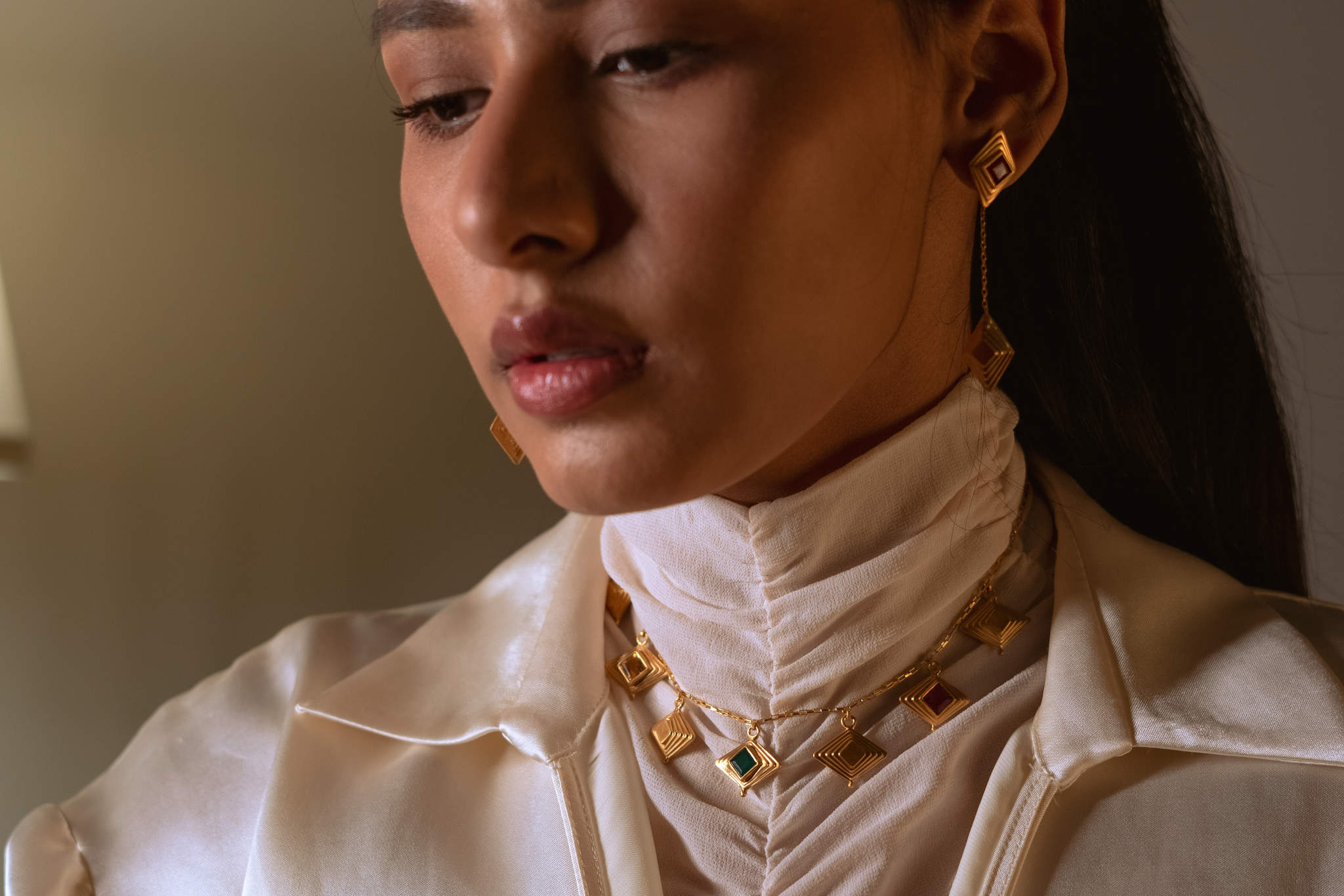 INSPIRITED MULTI GEMSTONE CHOKER - Amrrutam