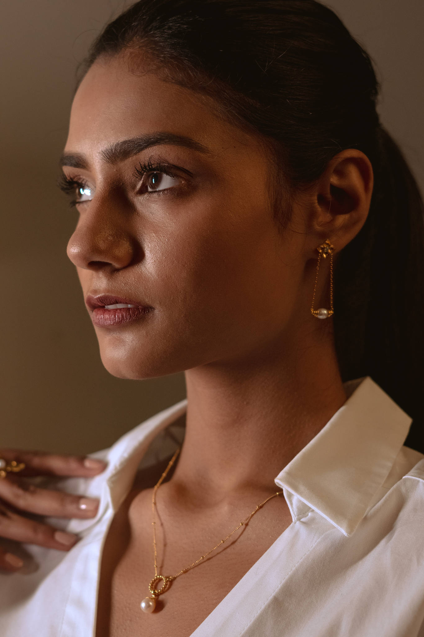 KEYA DROP PENDANT NECKALCE - Amrrutam