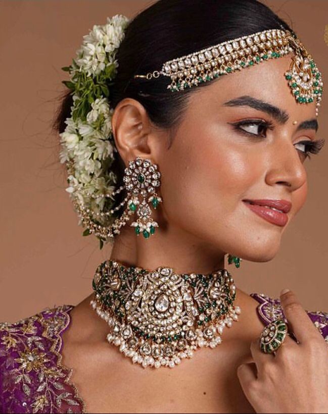 925 Silver Raavya Victorian Choker Necklace - Amrrutam