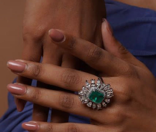 925 Silver Pevora CZ Emerald Ring - Amrrutam