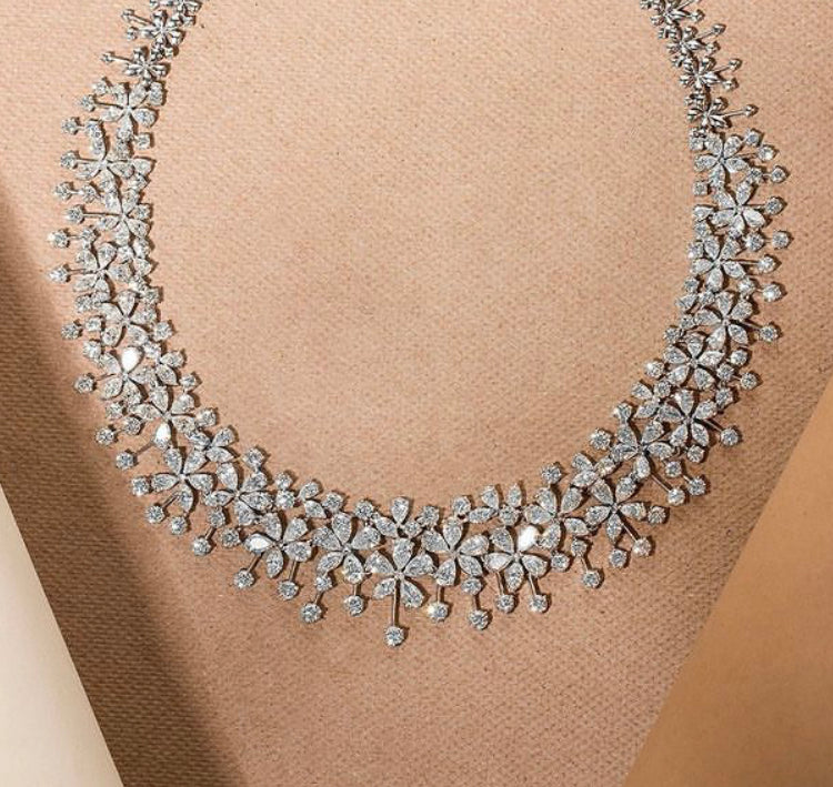 925 Silver Maison Swarovski Necklace - Amrrutam