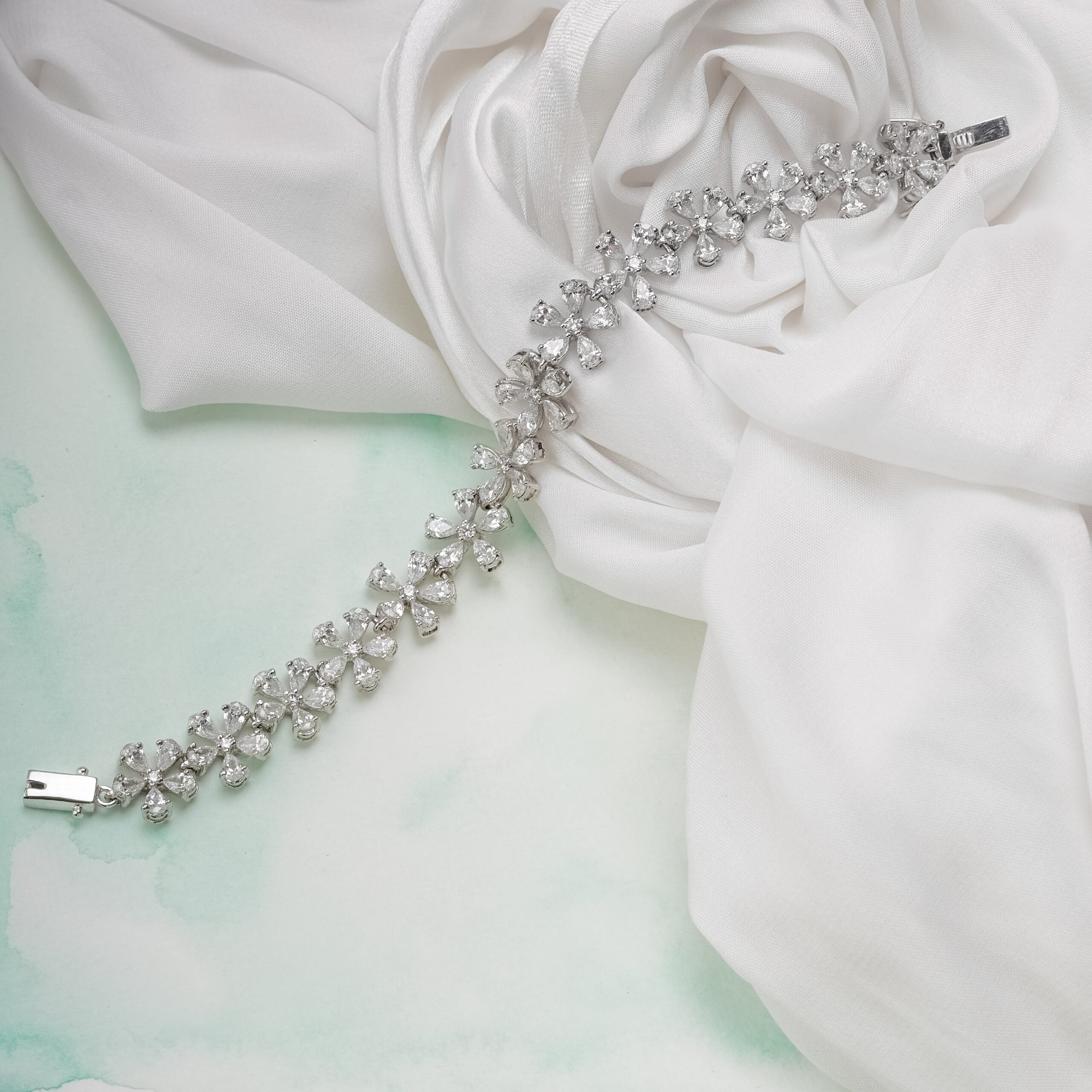 925 Silver Cathie Floral Swarovski Bracelet - Amrrutam