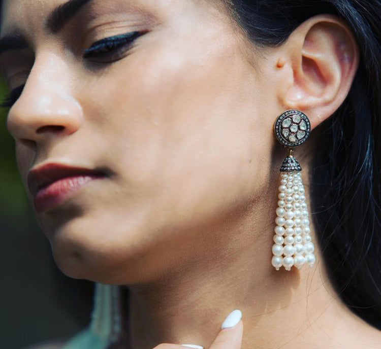 925 Silver Piccolo Round Uncut Diamond Earrings with Pearl Fringe - Amrrutam