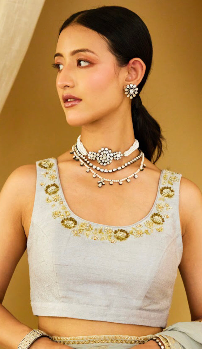 925 Silver Blarca Uncut Diamond Stud Earrings - Amrrutam