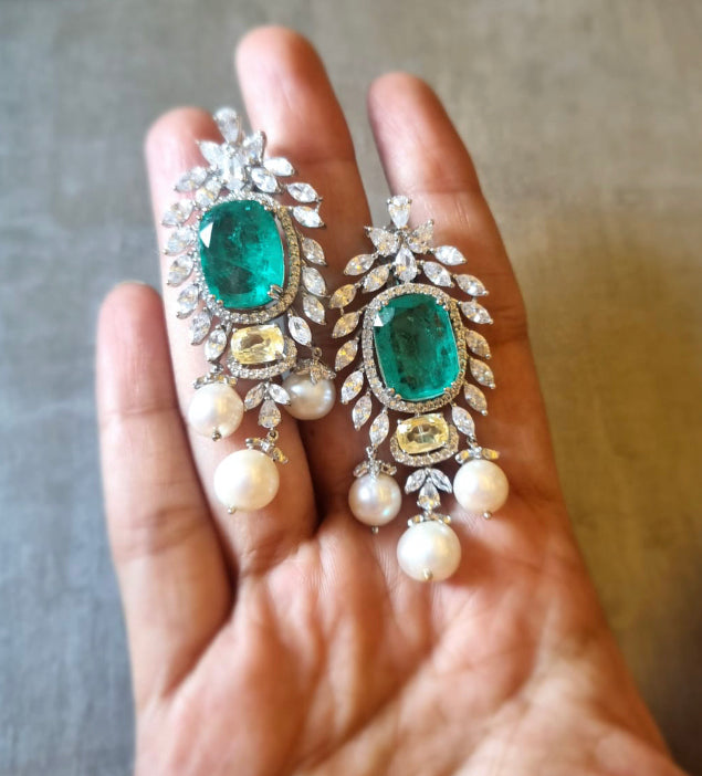925 Silver Dennise Emerald Cocktail Necklace Set - Amrrutam