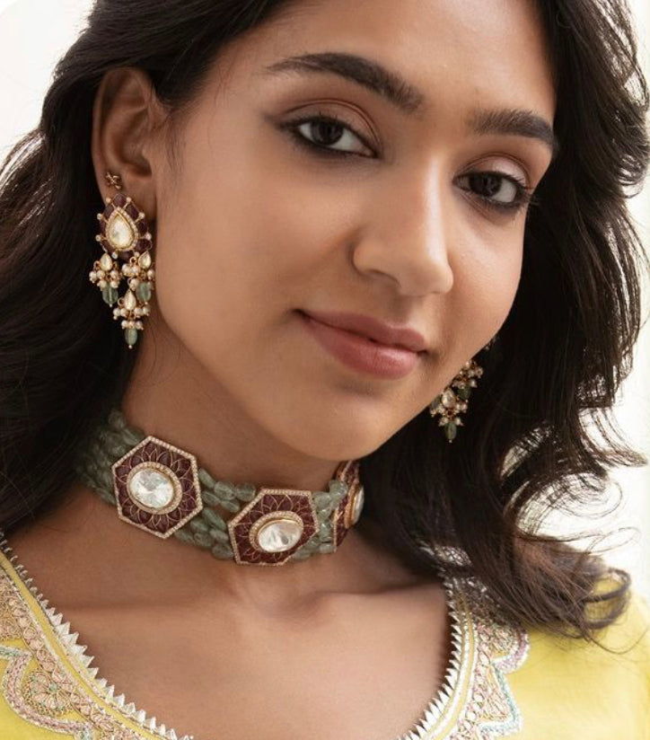 Silver Beaded Choker Necklace - Amrrutam