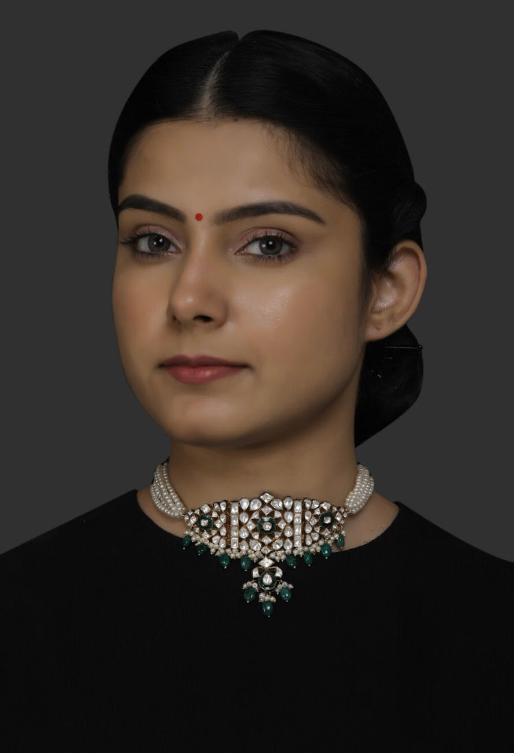 Silver Green Polki Choker - Amrrutam