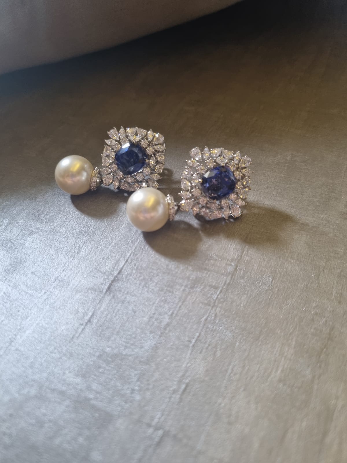 925 Silver Sapphire Drop Earring - Amrrutam