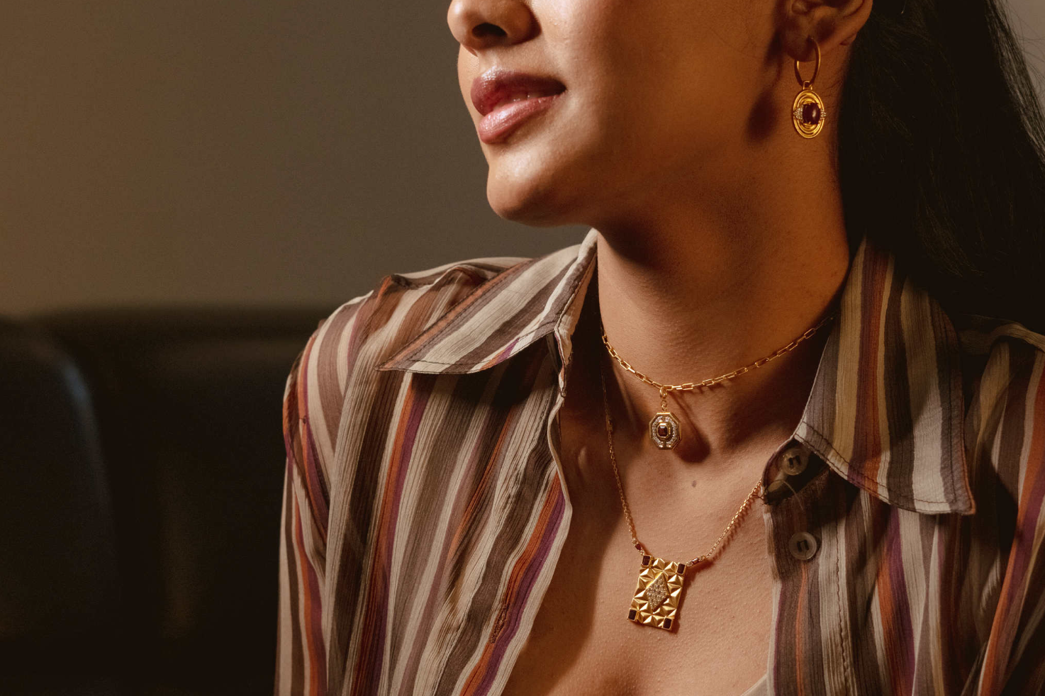 Reya Pendant Necklace - Amrrutam