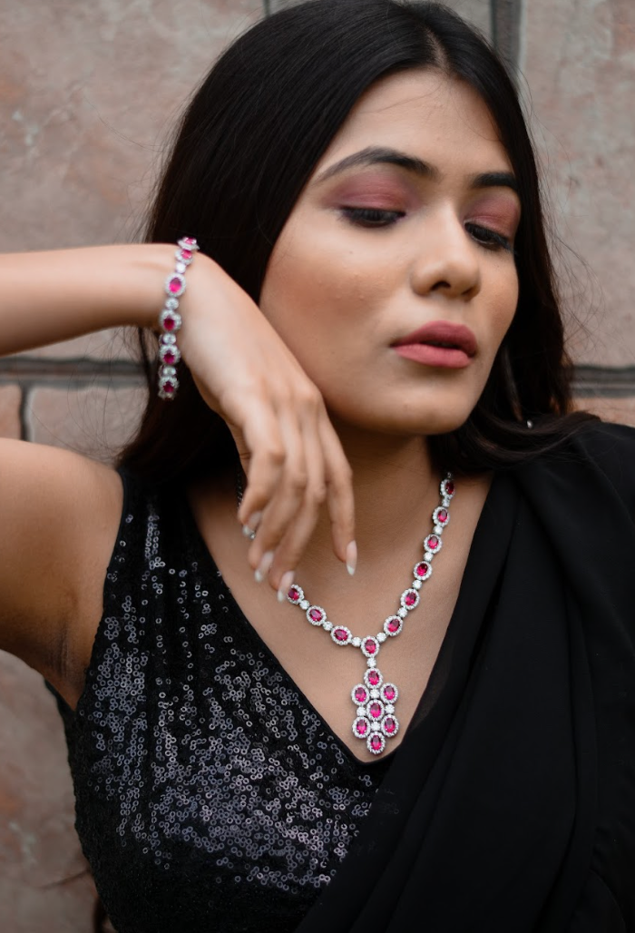 925 Silver Ruby Cocktail Necklace - Amrrutam