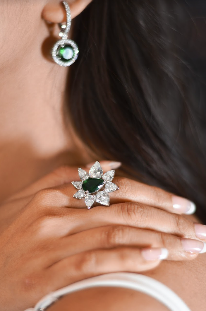 925 Silver Floral Cocktail Ring - Amrrutam