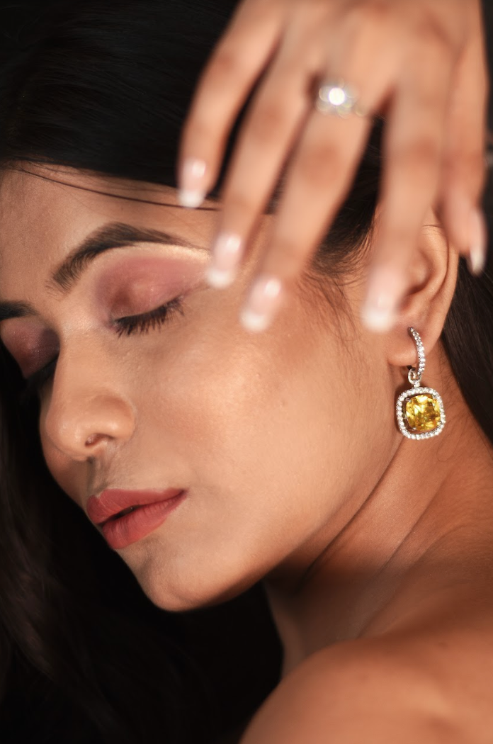 925 Silver Lime Swarovski Earrings - Amrrutam