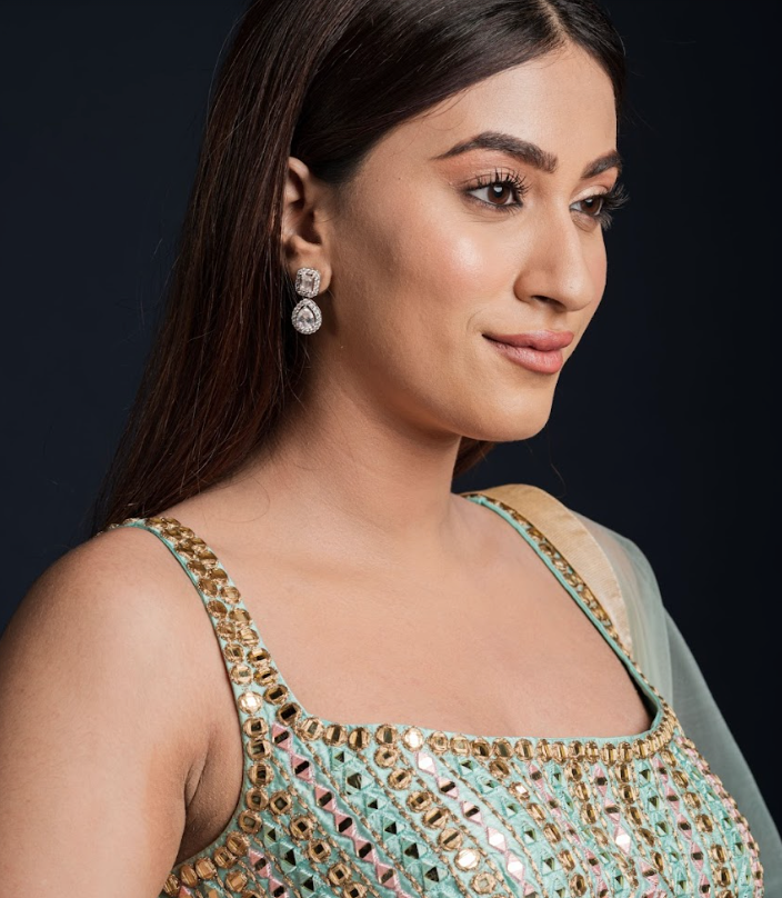 925 Silver Geometric Swarovski Earrings - Amrrutam