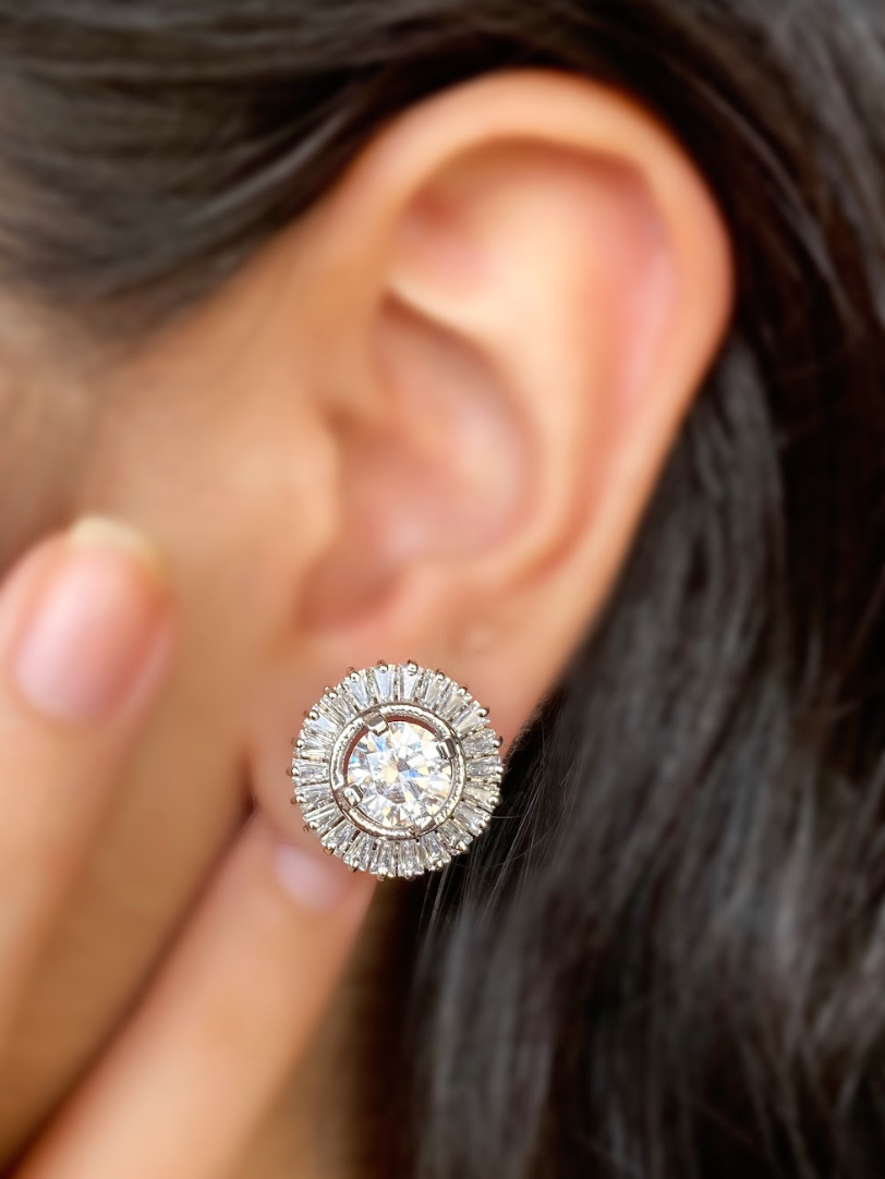 925 Silver Stylish Stud Swarovski Earrings - Amrrutam