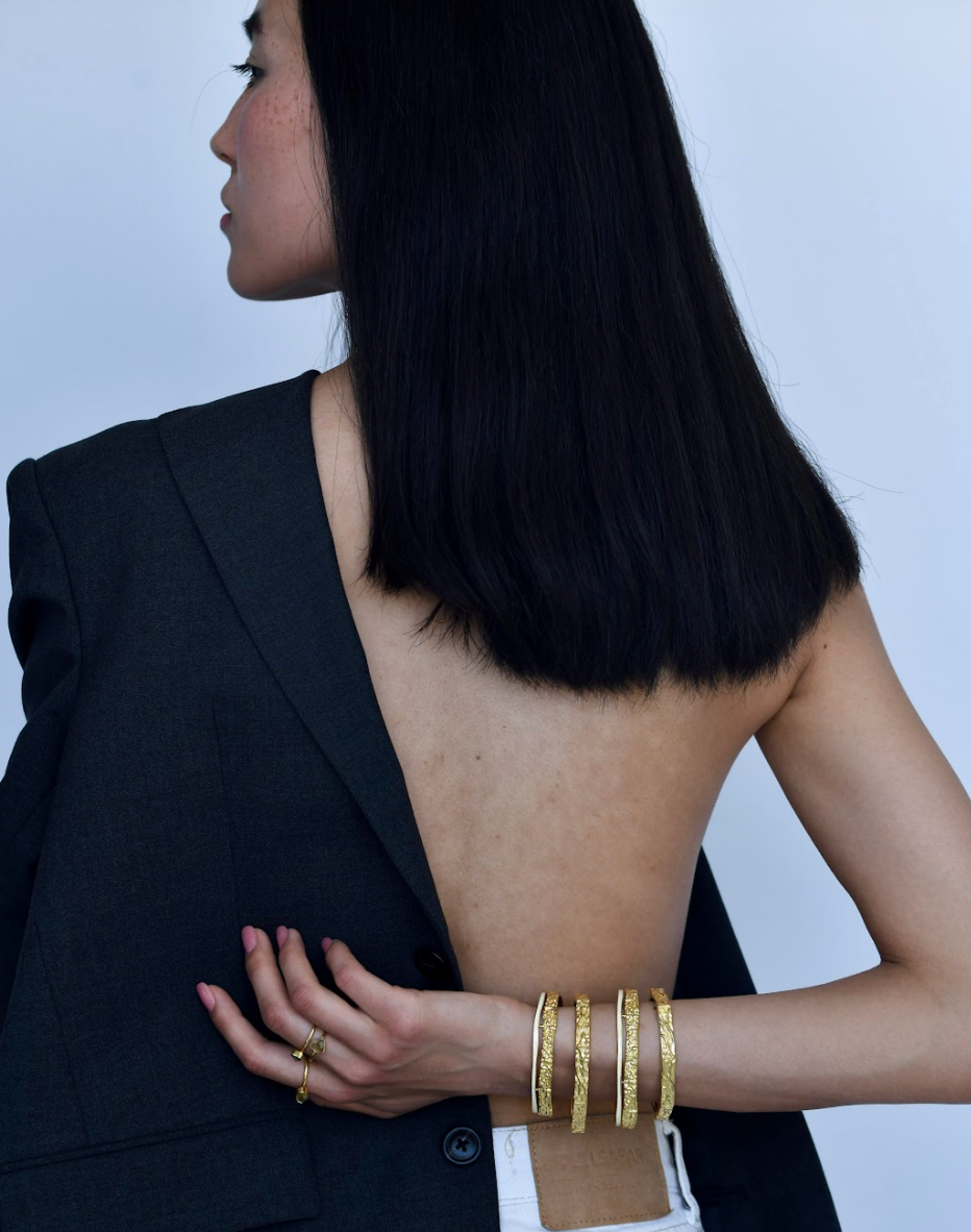 Textured Hexagonal Bangle Bracelet - Amrrutam