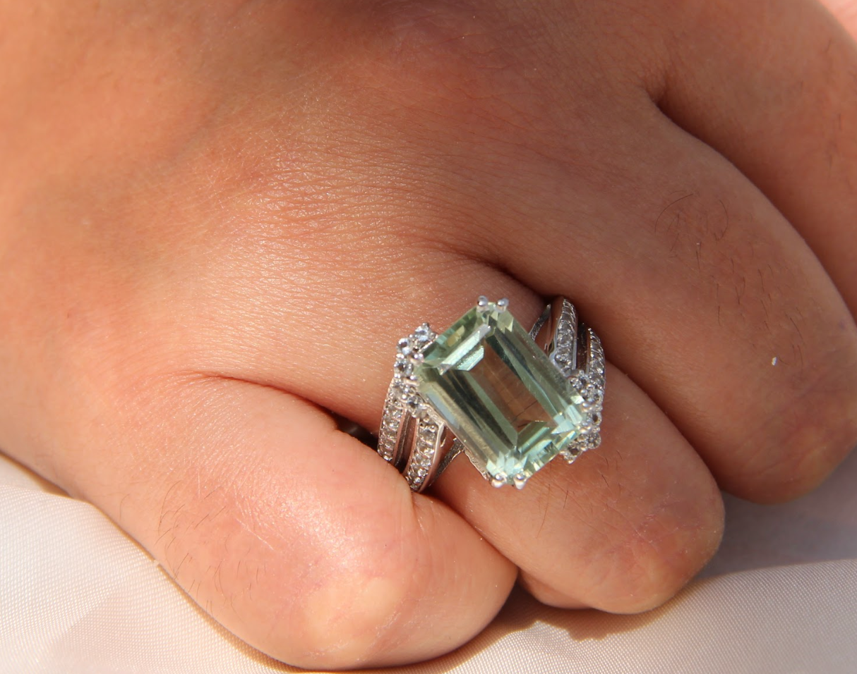 925 Silver Green Amethyst Cocktail Ring - Amrrutam