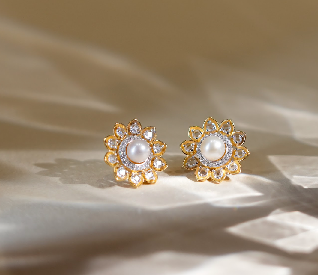 925 Silver Floral Pearl Ear Studs - Amrrutam