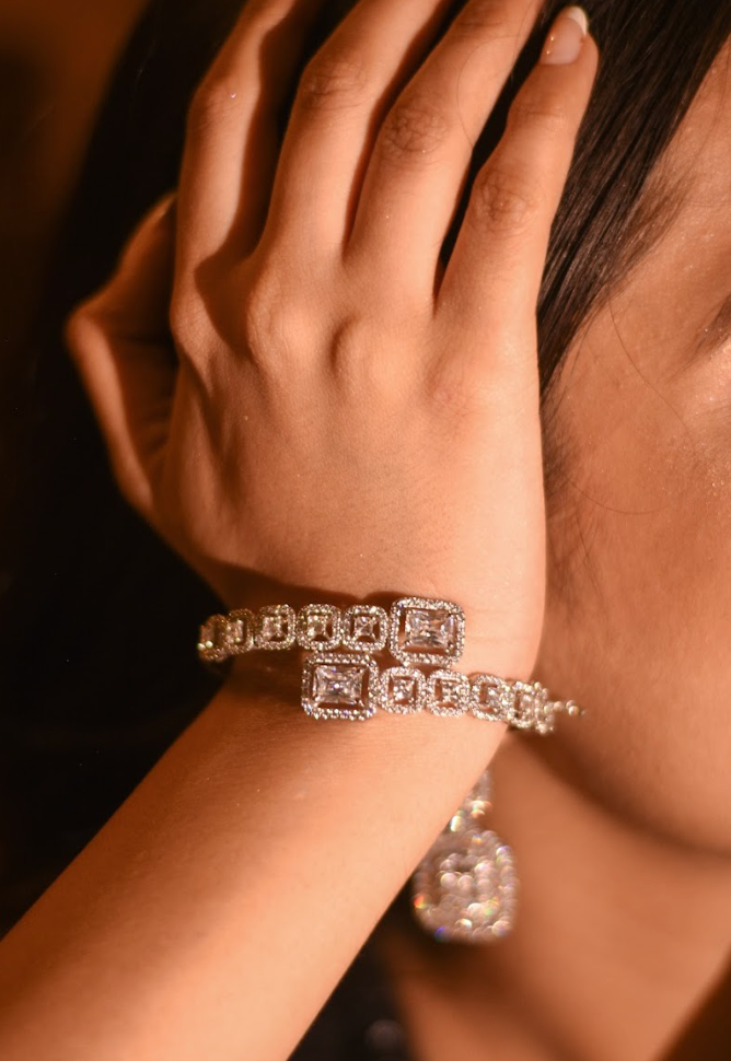 925 Silver Cocktail Swarovski Bracelet - Amrrutam
