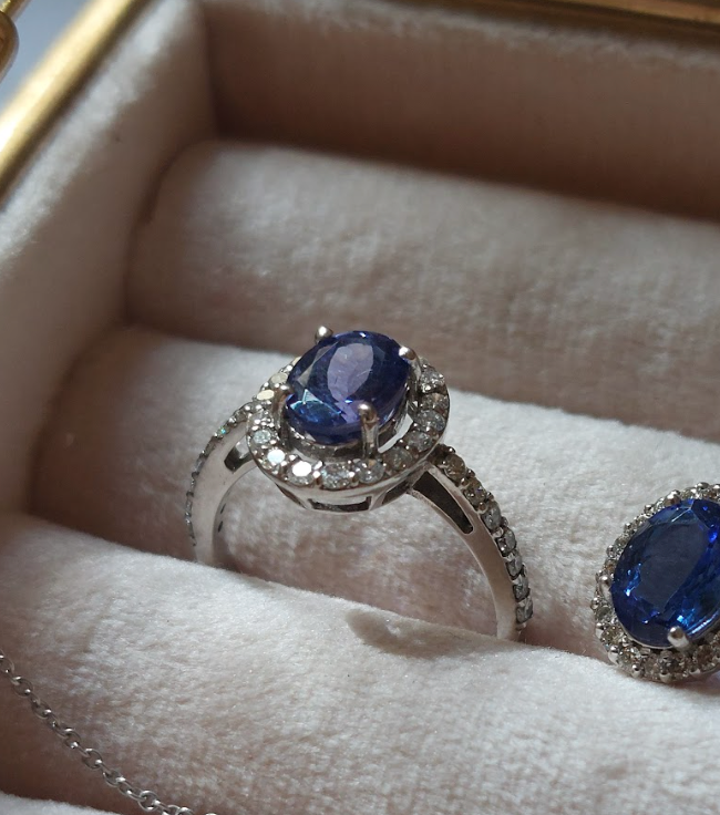 14K Gold Tanzanite Diamond Ring - Amrrutam