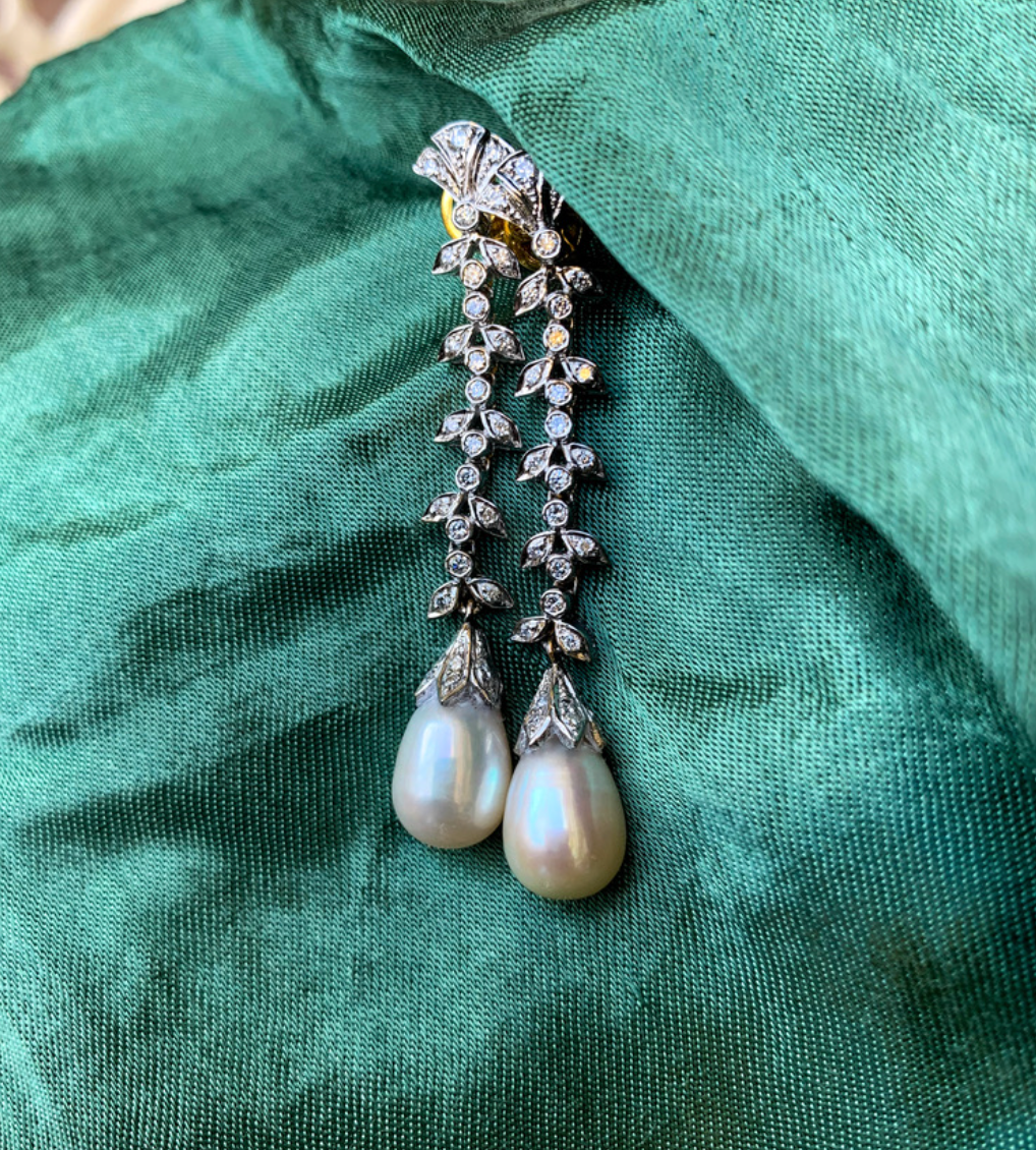 14K Gold Diamond Leaf Long Earrings - Amrrutam