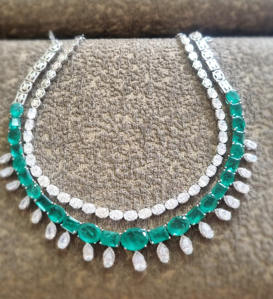 925 Silver Statement Emerald Choker Necklace - Amrrutam