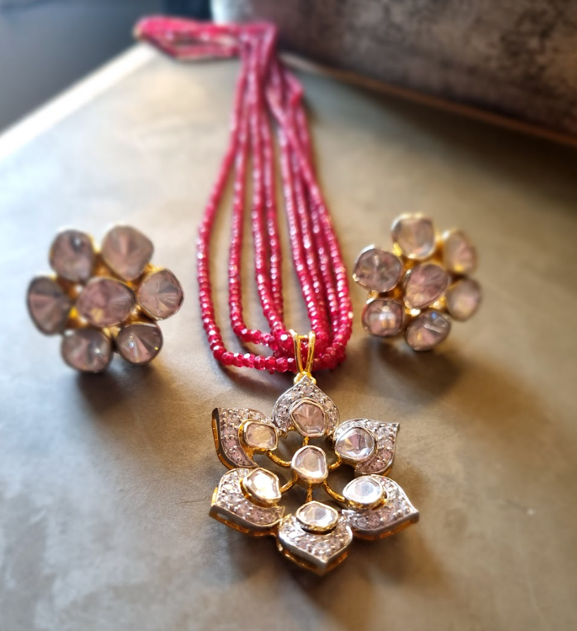925 Silver Donna Ruby Floral Necklace Set - Amrrutam