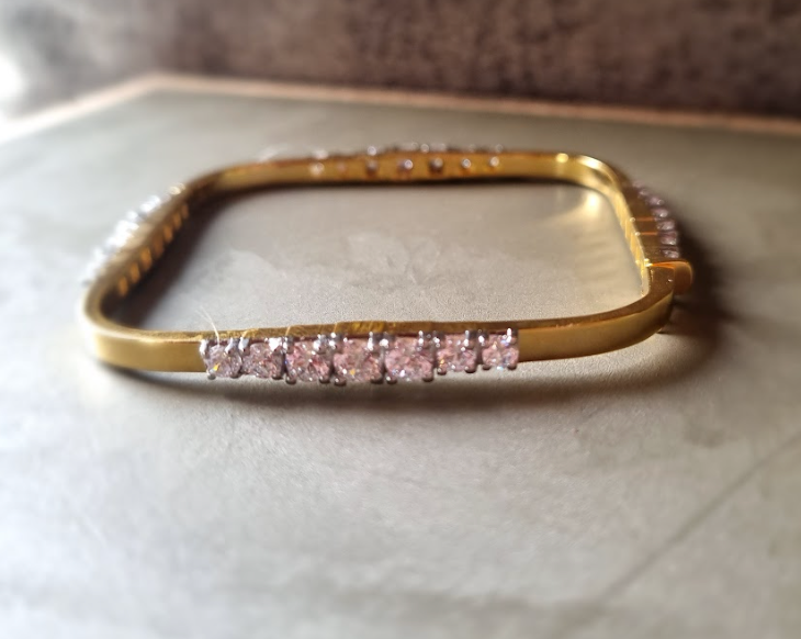 925 Silver Sqaure Diamond Bangle - Amrrutam