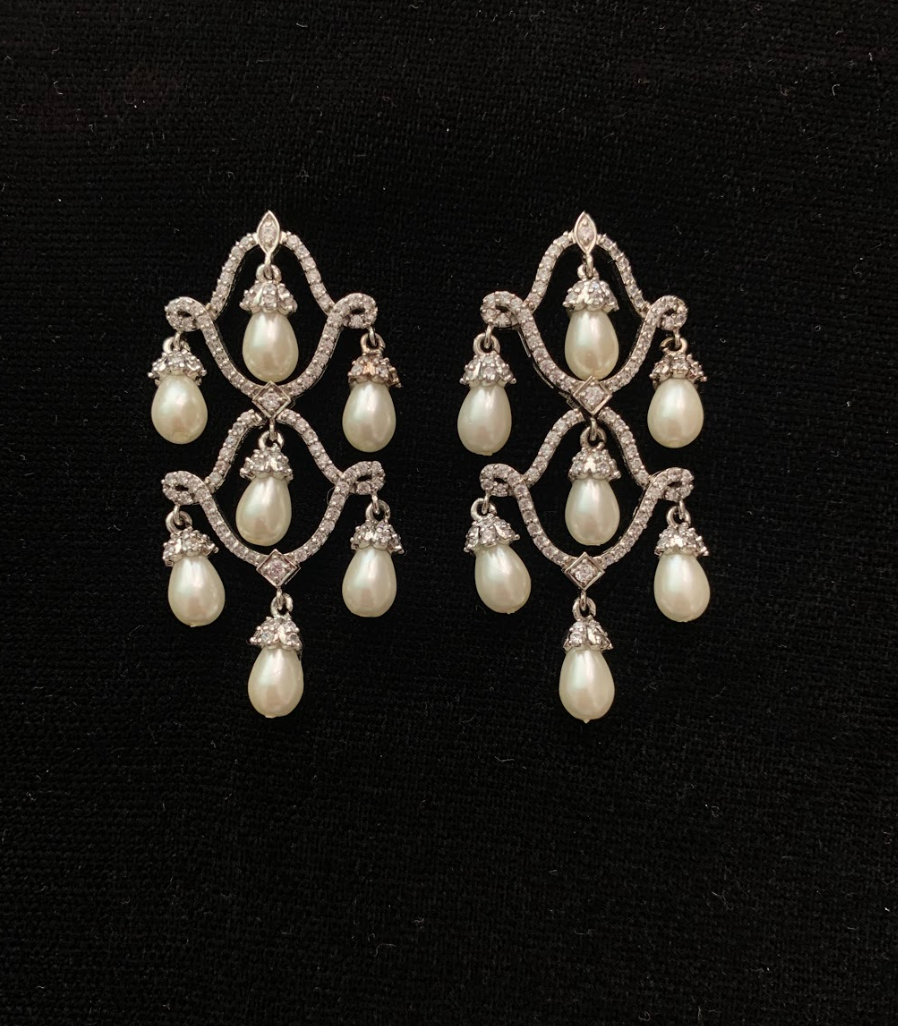 925 Silver Swarovski Pearl Earrings - Amrrutam