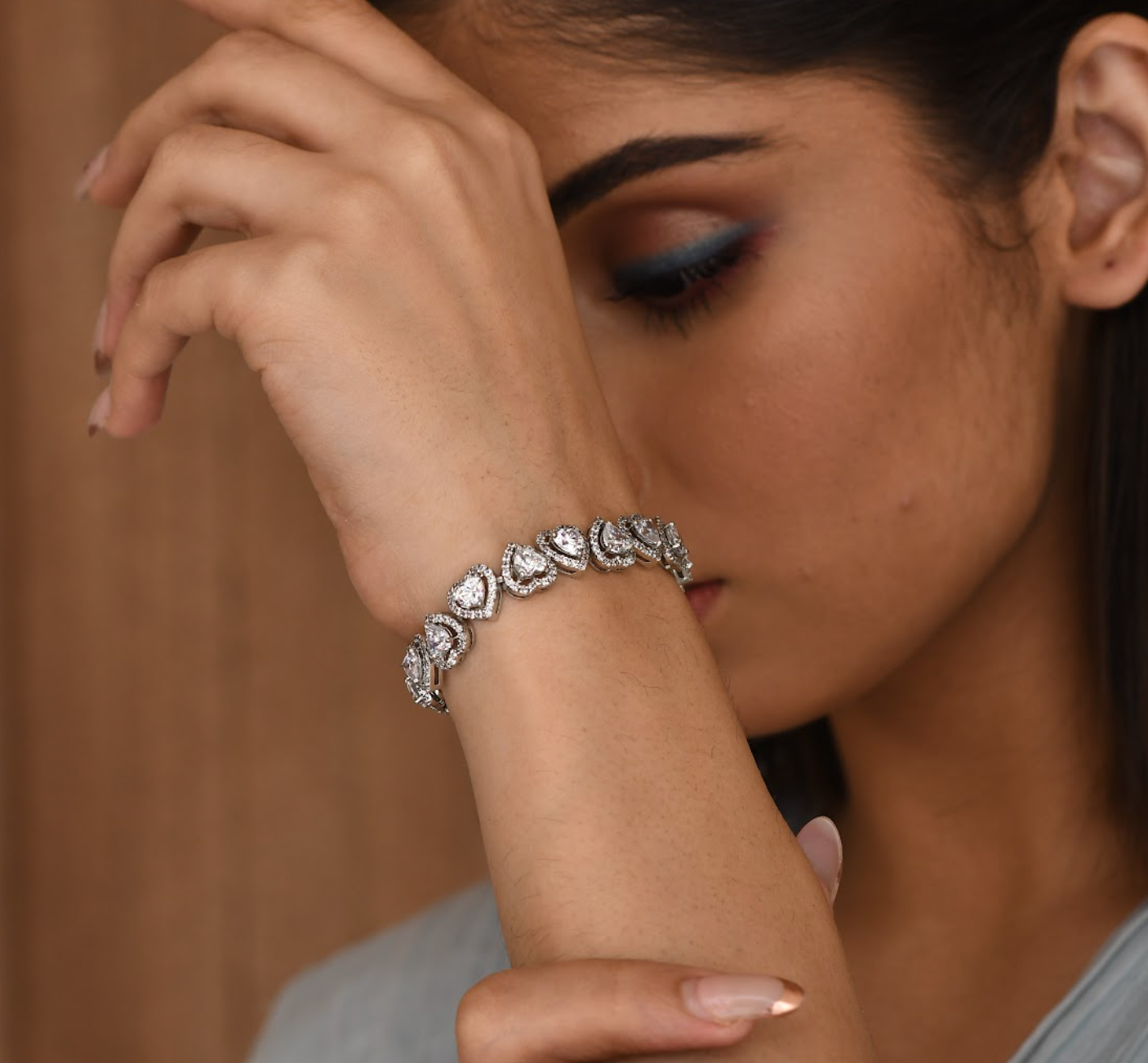 925 Silver Heart Swarovski Bracelet - Amrrutam