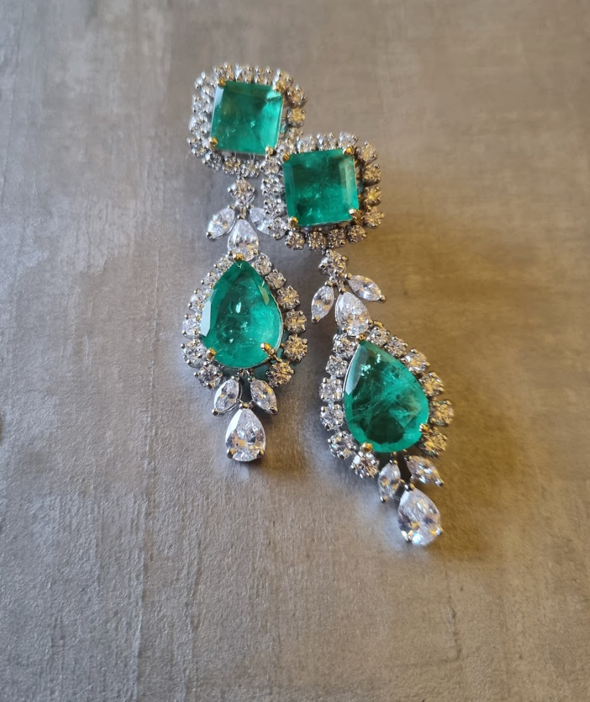 925 Silver Keller Emerald CZ Earring - Amrrutam