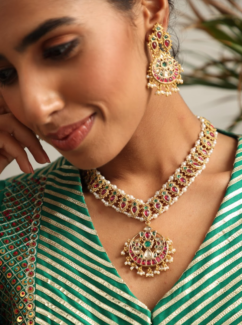 925 Silver Bavara Viranisa Polki Necklace Set - Amrrutam