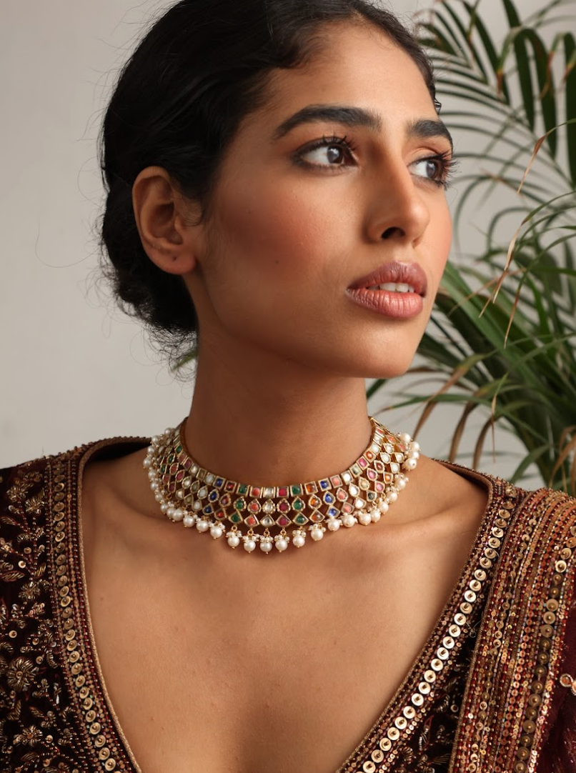 925 Silver Bavara Ziya Navratan Necklace Set - Amrrutam