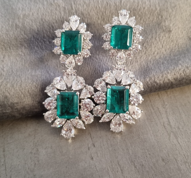 925 Silver Manor Emerald CZ Earrings - Amrrutam Jewellery