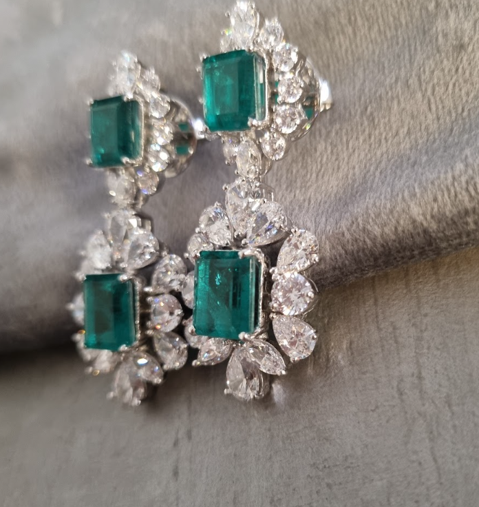 925 Silver Manor Emerald CZ Earrings - Amrrutam Jewellery